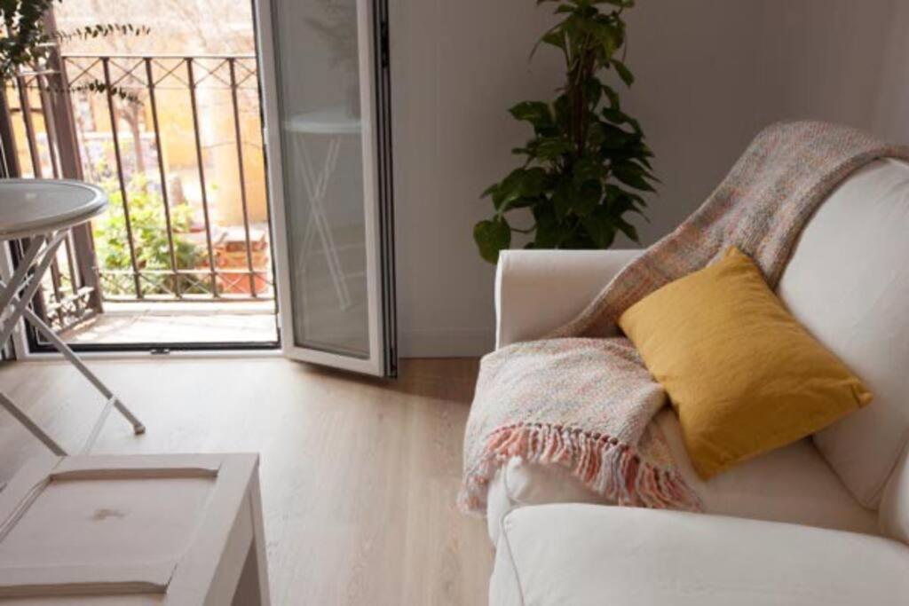 Casita De Las Puertas Centro Alameda Sevilla Eksteriør bilde